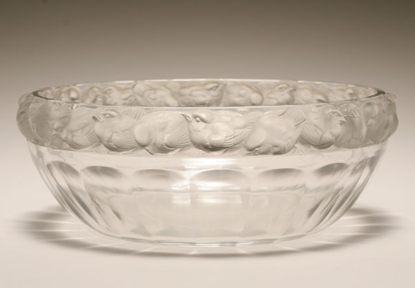 Appraisal: Lalique Mesanges French art glass fruit bowl the frosted rim