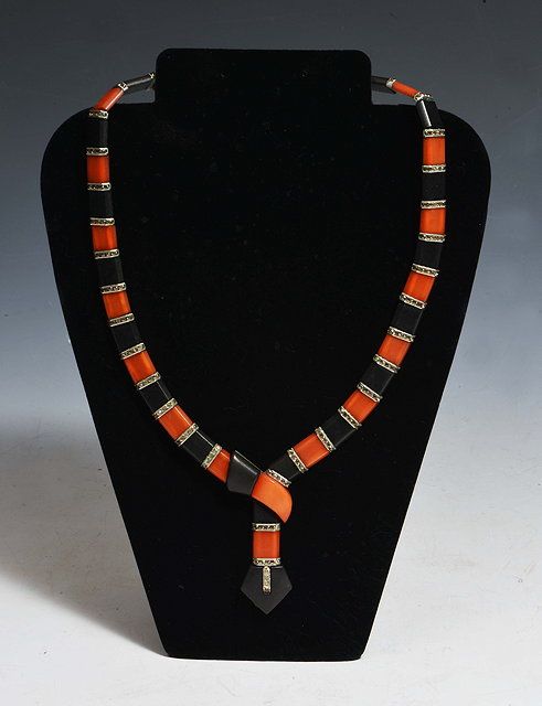 Appraisal: A German D R G M Art Deco necklace bakelite