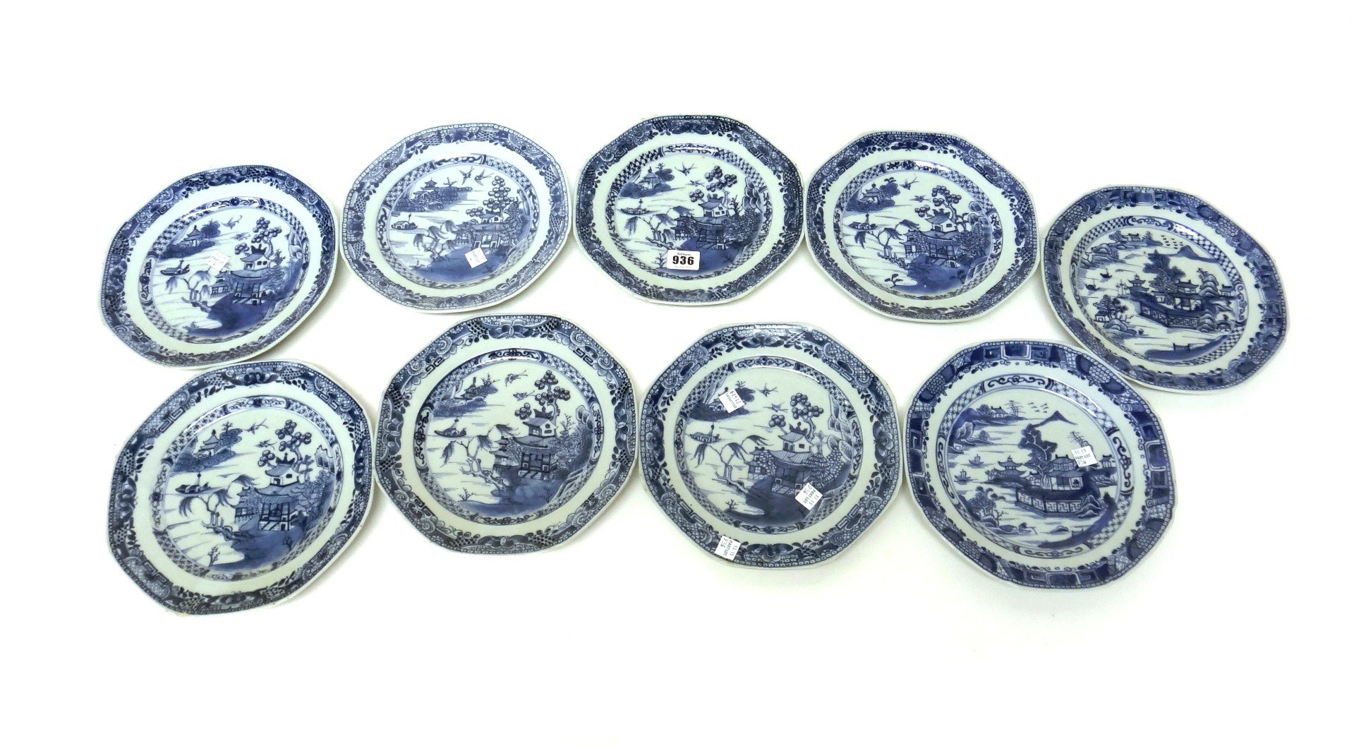 Appraisal: A set of nine Chinese export blue and white plates