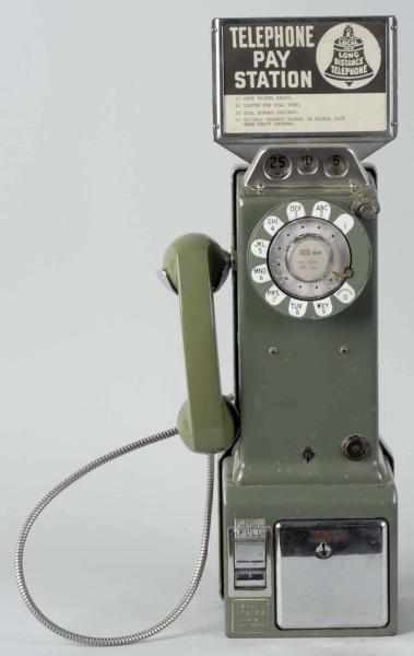 Appraisal: Bell System Pay Telephone Description Circa Phone has green paint