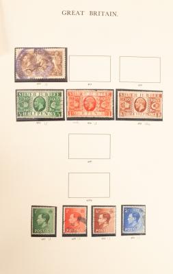 Appraisal: A purposed GB Windsor stamp album of mixed and used