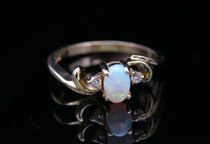 Appraisal: Diamond Opal Ring K yellow gold ring set with a