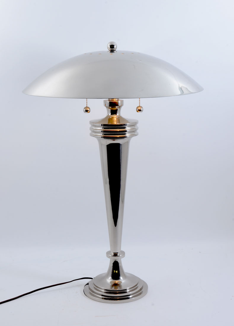 Appraisal: MODERNE CHROME DESK LAMP Unmarked lamp stepped base tapered body