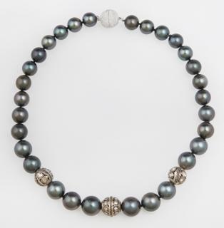 Appraisal: Strand of Thirty Black Tahitian Cultured Pearls w Strand of