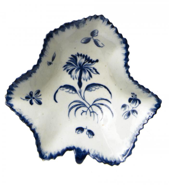 Appraisal: A FIRST PERIOD WORCESTER LEAF SHAPED PICKLE DISH painted in