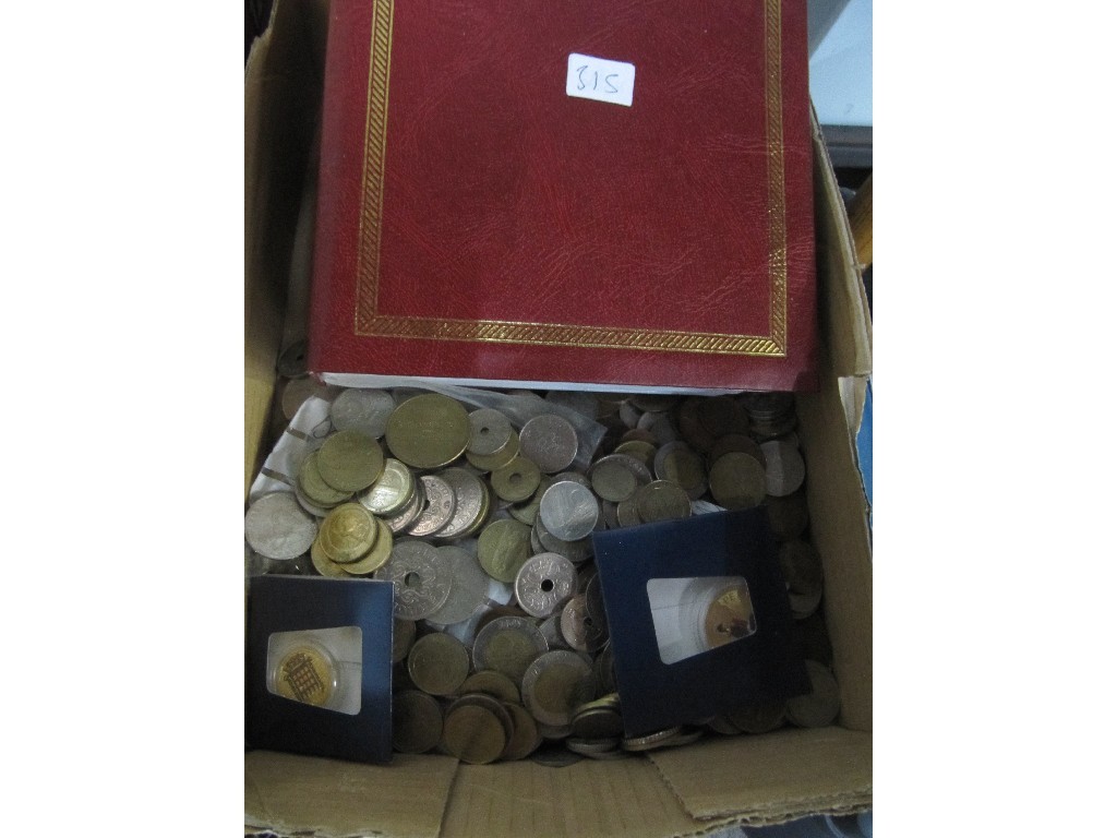 Appraisal: Box of coins and album of banknotes