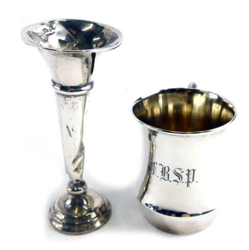 Appraisal: A George V silver cup by Henry Williamson Limited with