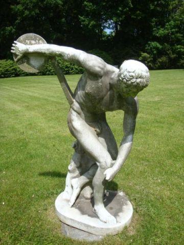 Appraisal: Marble Discus Thrower As is - fingers on left hand