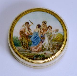 Appraisal: French ivory snuff box with detailed miniature on ivory inset