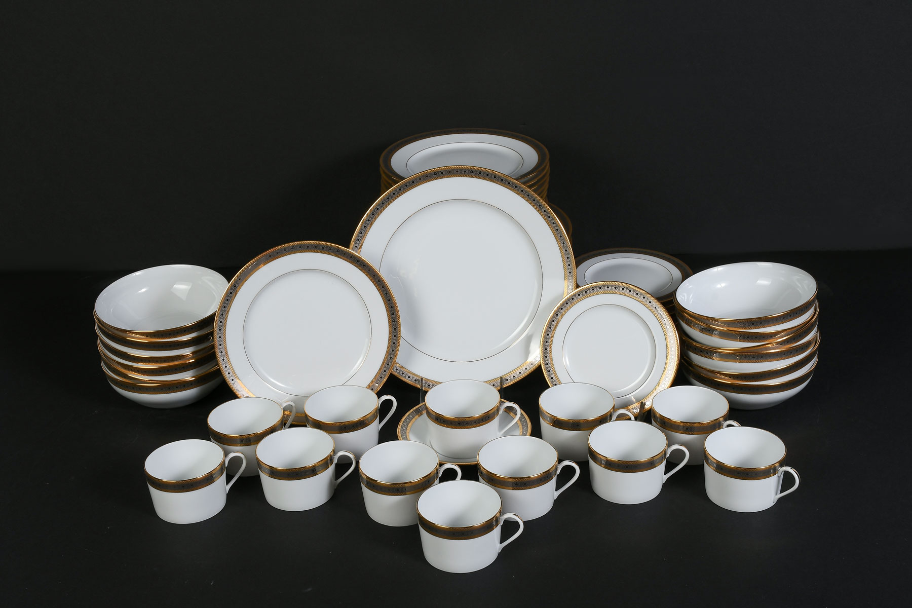 Appraisal: PC HAVILAND LIMOGES ''PLACE VENDOME'' CHINA SET Comprising - Dinner