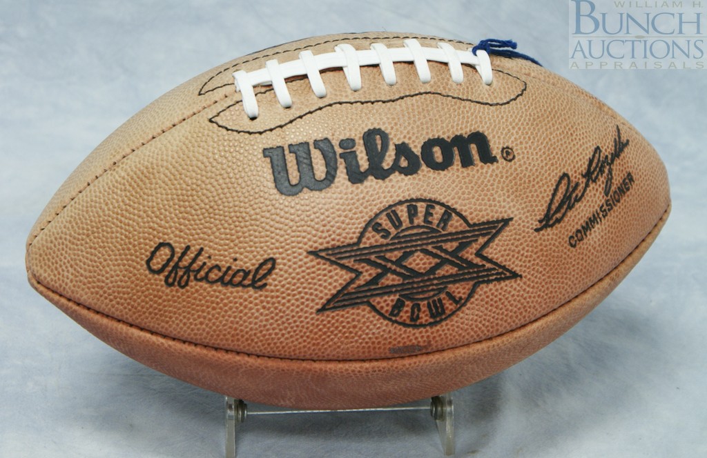 Appraisal: Chicago Bears and New England Patriots Super Bowl XX Wilson