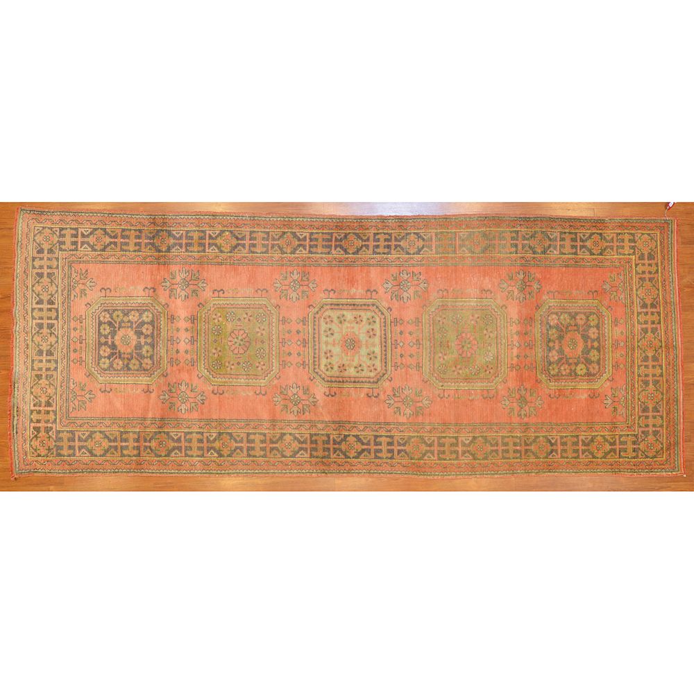 Appraisal: Antique Oushak Rug Turkey x Second quarter- th century hand-knotted