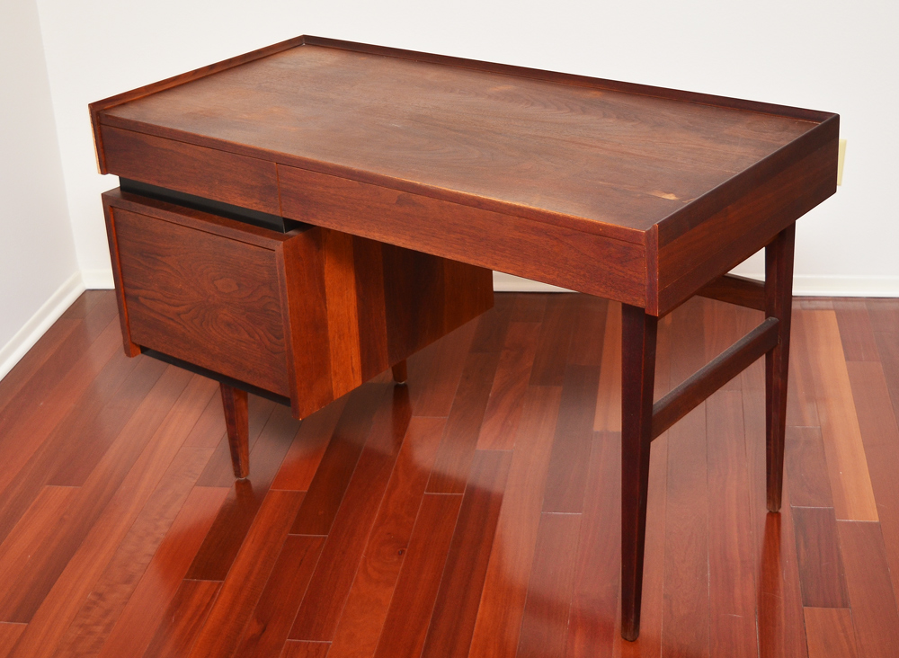 Appraisal: DANISH MODERN STYLE DESK No visible marks as to maker