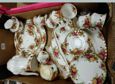 Appraisal: A collection of Royal Albert Old Country Rose tea ware