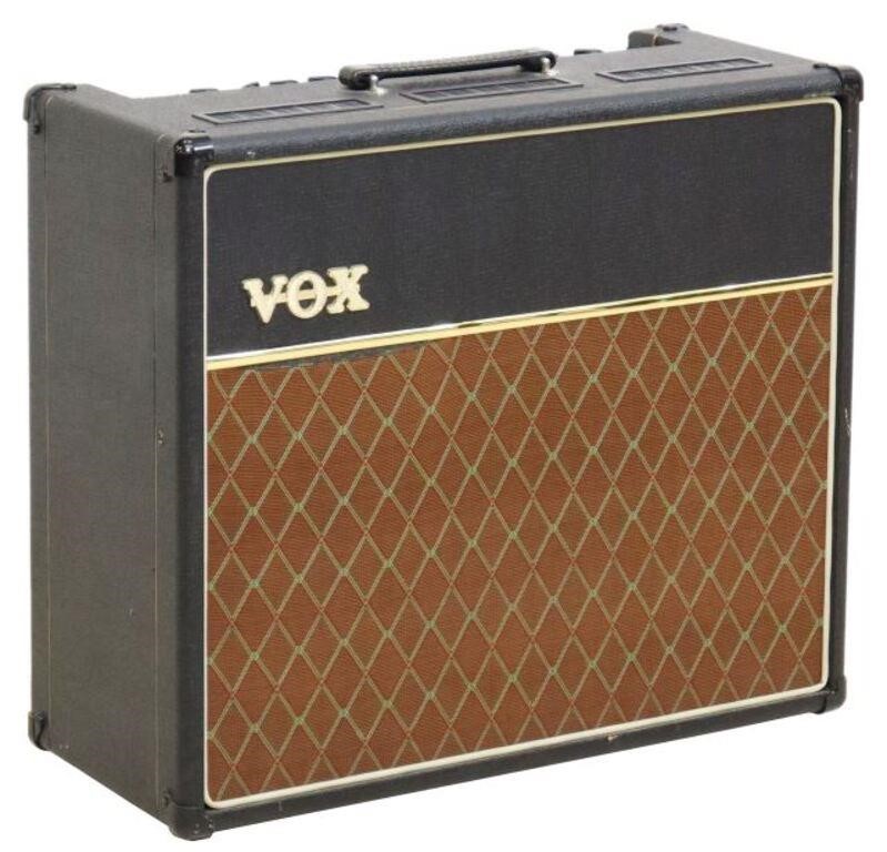 Appraisal: Vox Model AC CC guitar amplifier with two button foot