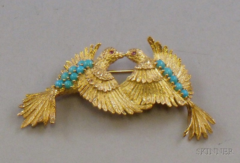 Appraisal: kt Gold and Gem-set Love Birds Brooch maker's mark unknown