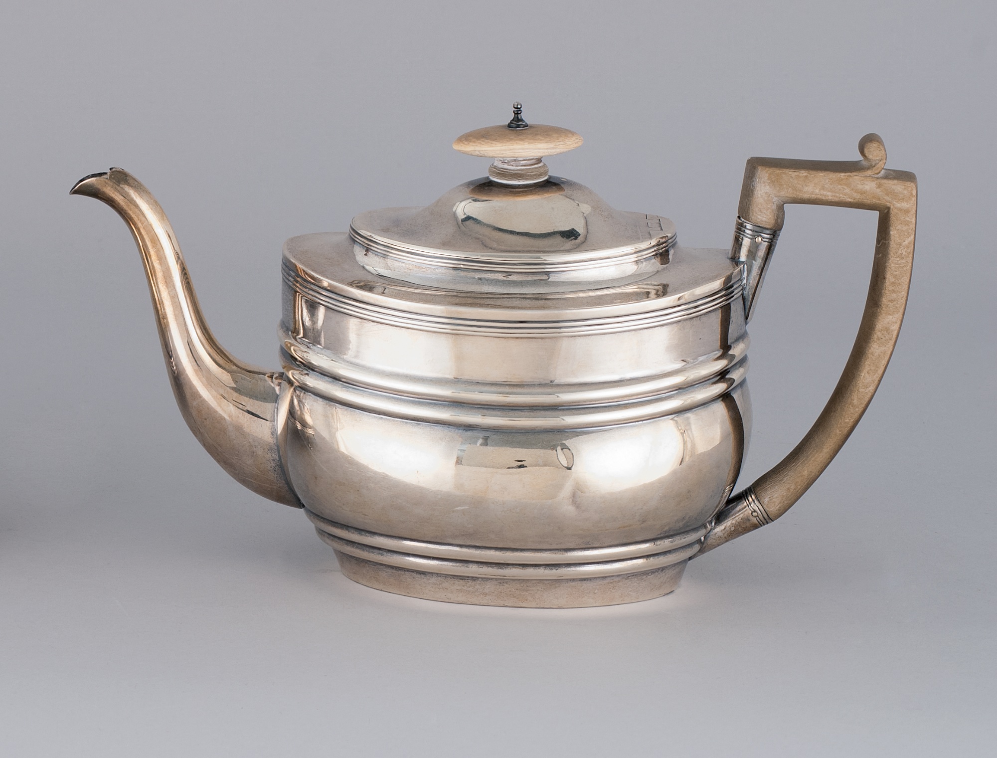 Appraisal: ENGLISH SILVER TEAPOT Fourth Quarter of the th CenturyIn oval