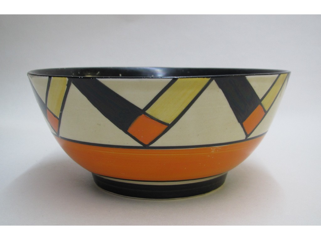 Appraisal: A Clarice Cliff Bizarre bowl with abstract decoration painted in