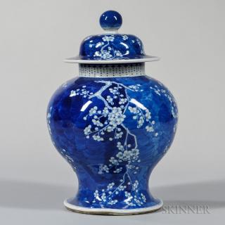 Appraisal: Blue and White Covered Hawthorne Jar Blue and White Covered