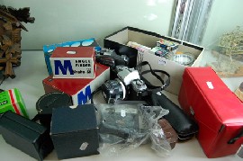 Appraisal: GROUP OF CAMERAS LENSES AND ACCESSORIES INCL MINOLTA X MAKINON