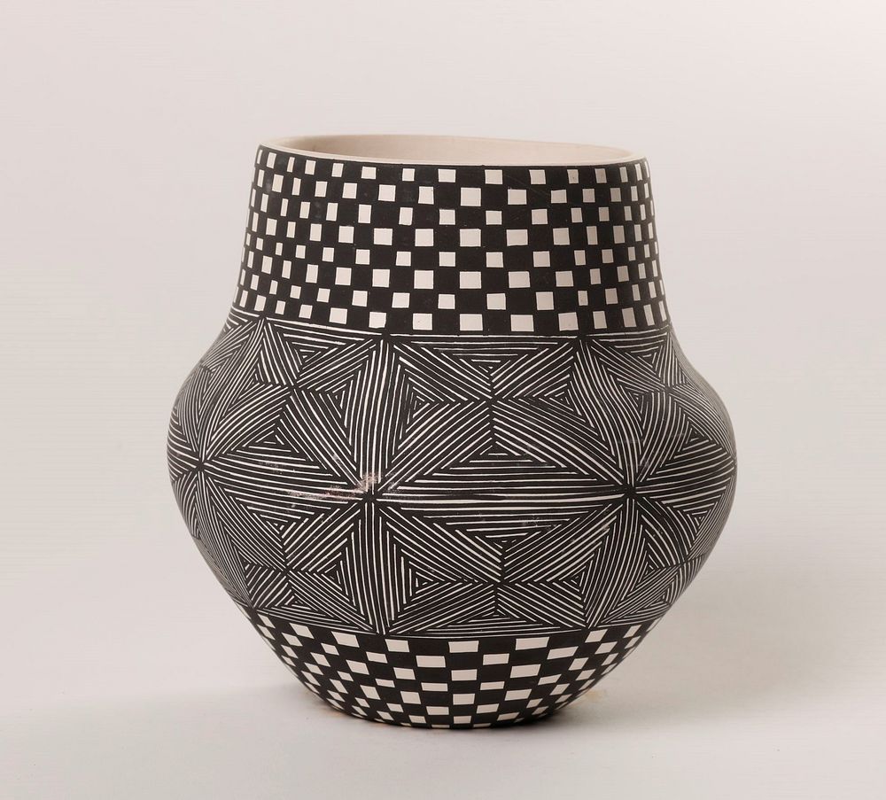 Appraisal: Acoma C Vallo Greenware Pottery Jar C Vallo Acoma th