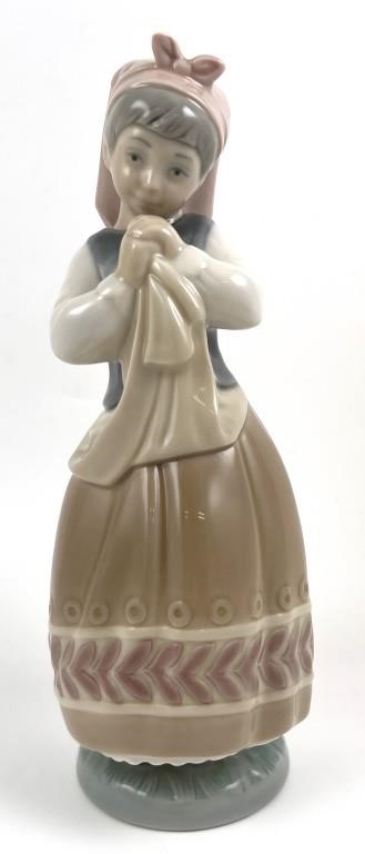 Appraisal: Retired Lladro gloss porcelain figurine of a girl in a