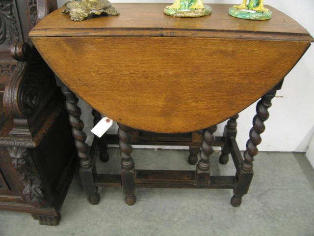 Appraisal: Victorian Oak Gateleg Table barley twist legs