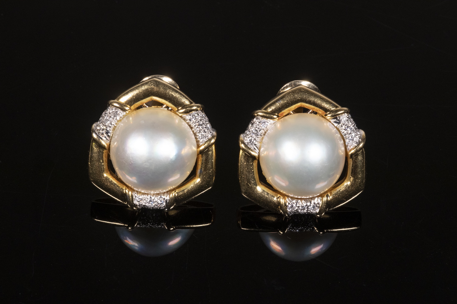 Appraisal: PAIR OF CUSTOM DESIGN K GOLD CLIP EARRINGS Each set