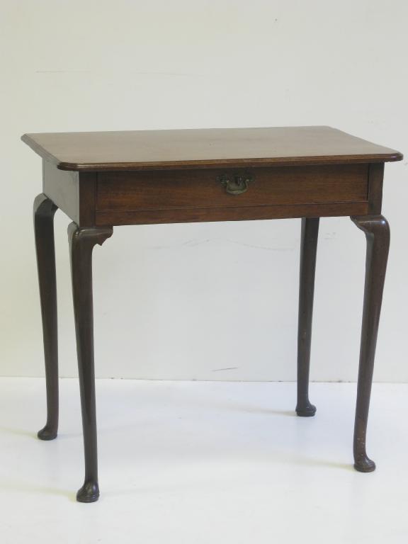 Appraisal: An antique mahogany Side Table fitted single frieze drawer raised