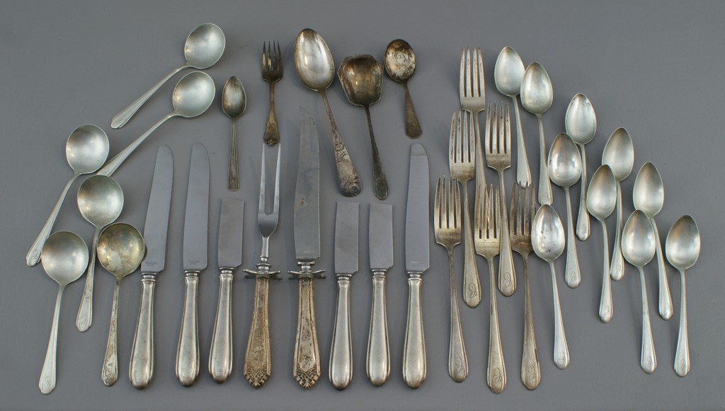 Appraisal: pcs sterling silver flatware consisting of a carving set dinner