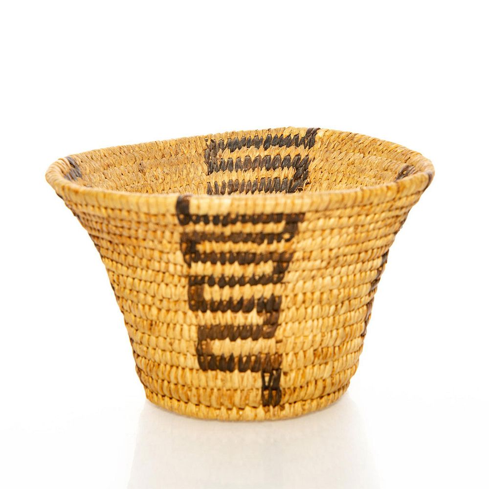 Appraisal: NATIVE AMERICAN TRIBAL WOVEN BASKET BOWL Traditional design Encircling columns