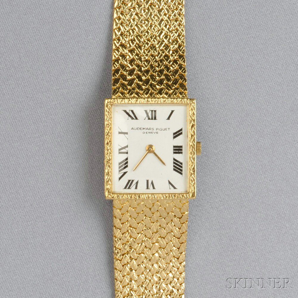 Appraisal: kt Gold Wristwatch Audemars Piguet the white metal dial with