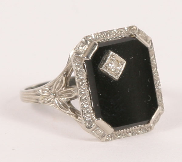 Appraisal: Art Deco K white gold and onyx ring with diamond