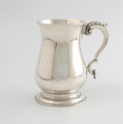 Appraisal: A George III silver mug by Benjamin Brewood II London