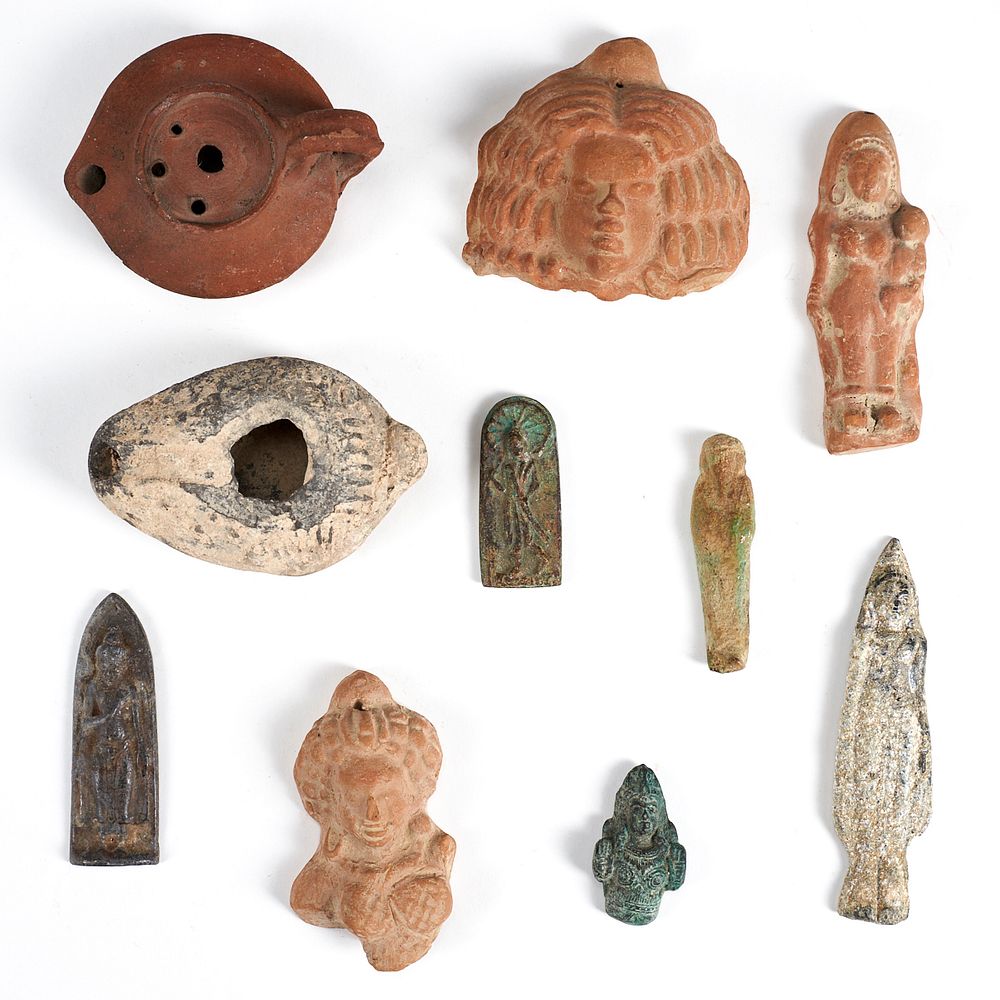 Appraisal: Grp Egyptian Objects Group of ten ancient Egyptian objects including