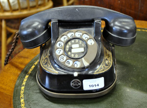 Appraisal: A Belgian RTT Bell telephone with black metal case and