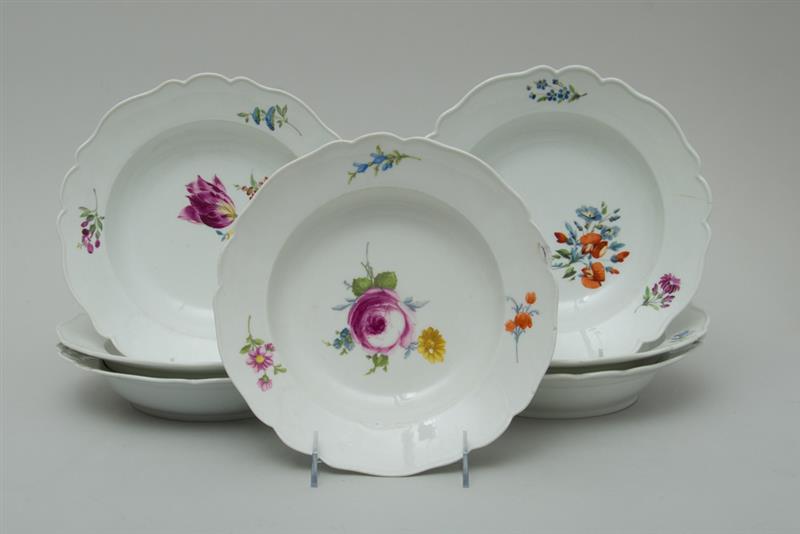 Appraisal: SET OF SEVEN MEISSEN PORCELAIN SOUP PLATES With underglaze blue