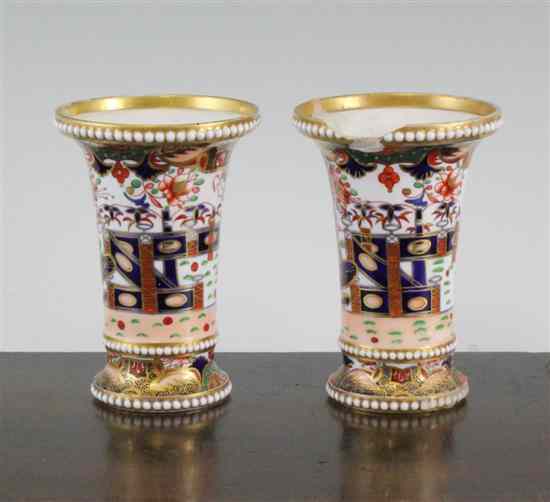 Appraisal: A pair of small Spode Japan pattern spill vases c