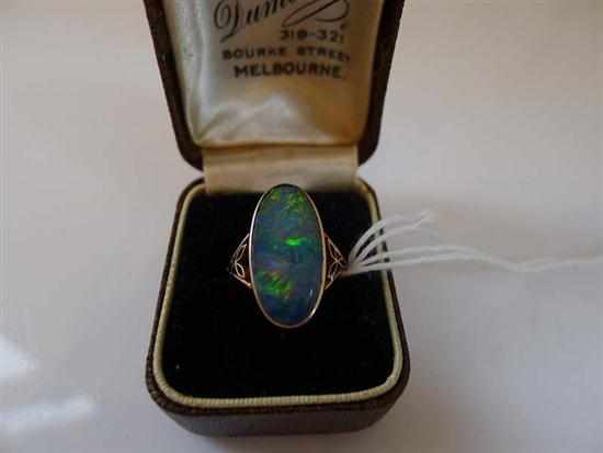 Appraisal: AN ANTIQUE OPAL DOUBLET SET DRESS RING IN CT GOLD