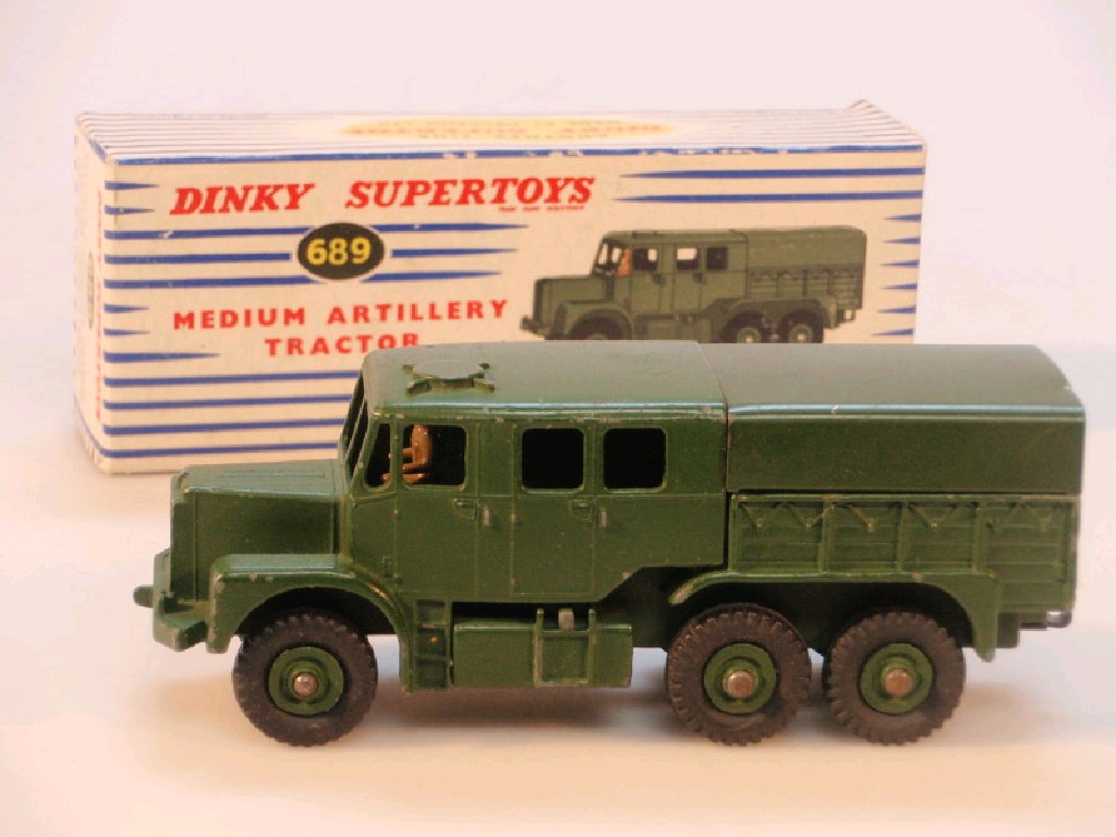 Appraisal: Dinky Super Toys medium artillery tractor boxed