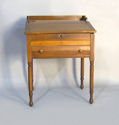 Appraisal: Pennsylvania poplar schoolmaster's desk th c h w