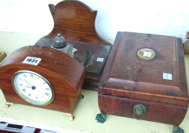 Appraisal: A leather bound Regency stationary box with fitted interior lion