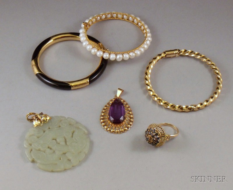 Appraisal: Small Group of Estate Jewelry including a Chinese kt gold