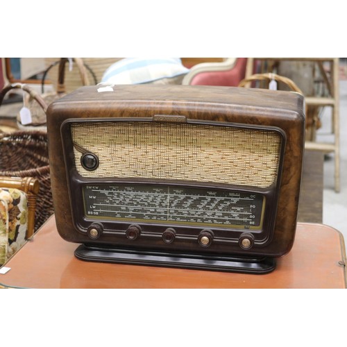 Appraisal: Vintage Schneider radio approx cm H x cm W x