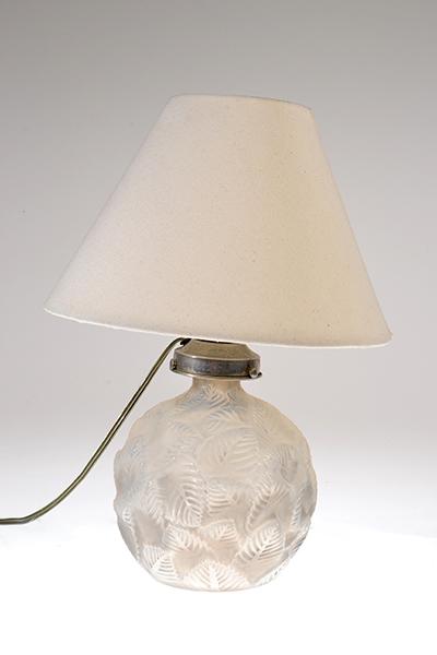 Appraisal: A LALIQUE ORMEAUX PATTERN LAMP globular in form moulded with