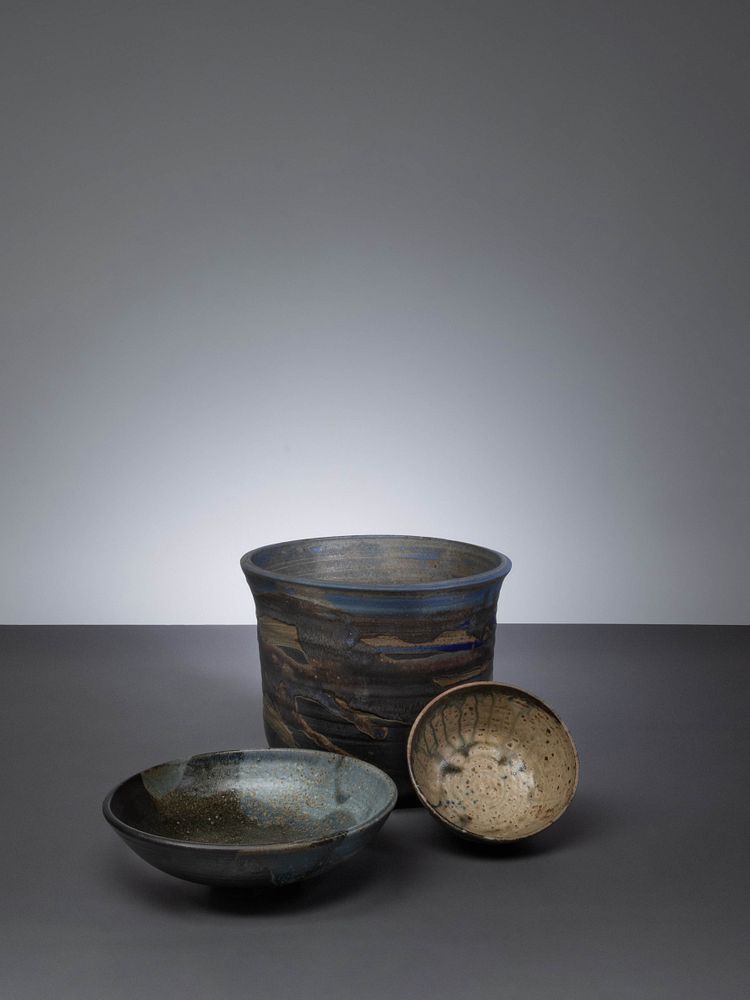 Appraisal: Toshiko Takaezu American - Three Vessels Toshiko Takaezu American -