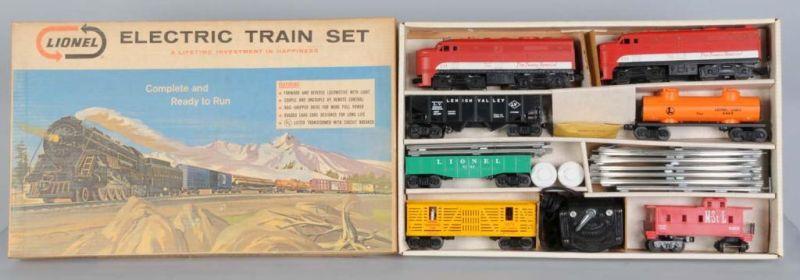 Appraisal: Lionel No Freight Set in OB Description Post-war Includes Texas