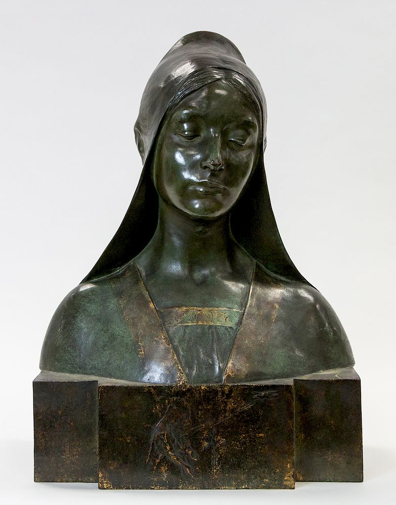 Appraisal: A BRONZE BUST OF A YOUNG WOMAN EARLY TH CENTURY