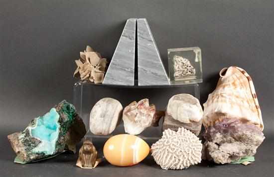 Appraisal: Assortment of rock mineral crystal and seashell specimens etc Estimate