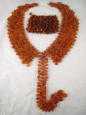 Appraisal: A vintagte antique amber sautoir necklace comprising rows of amber